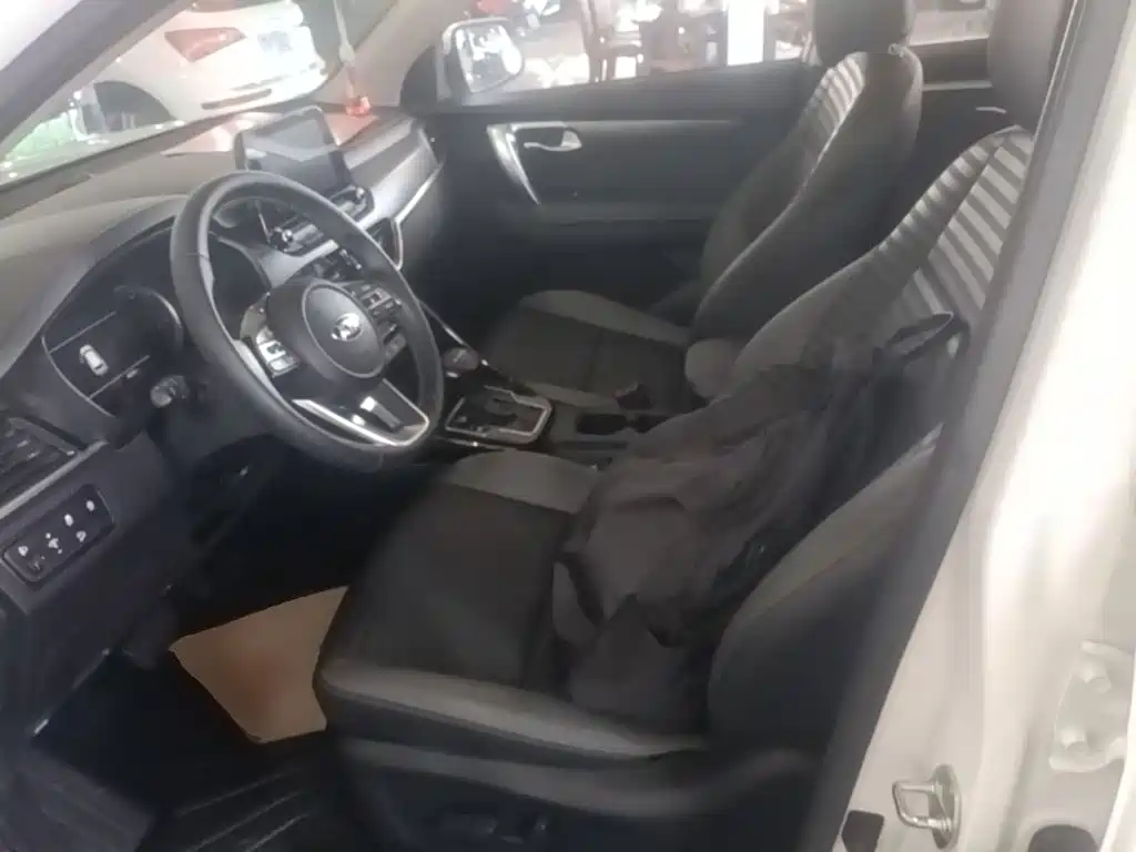 Kia Sportage — миниатюра 15