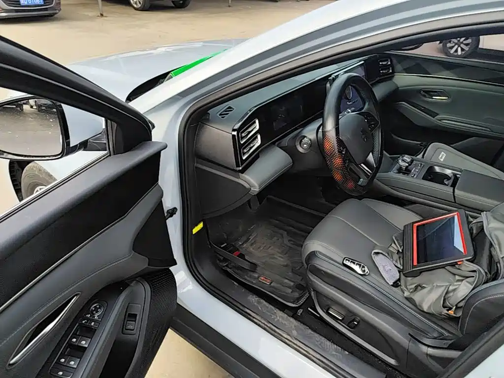 BYD Qin L — миниатюра 16