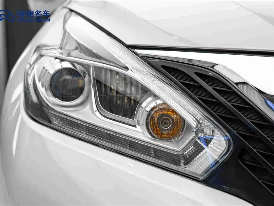 Nissan Murano — миниатюра 9