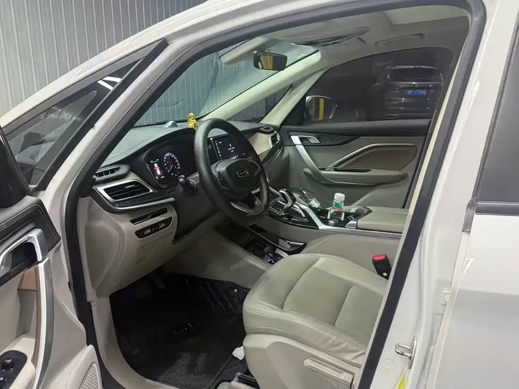 Geely Jia Ji — миниатюра 6
