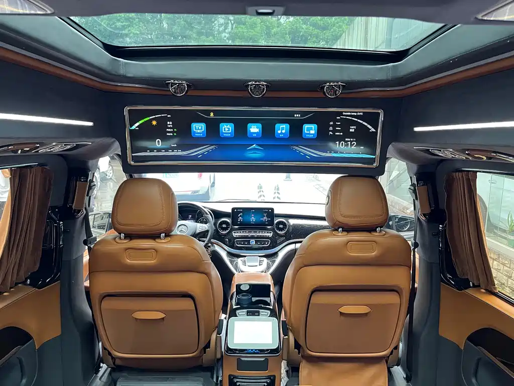 Mercedes-Benz V-Class — миниатюра 15