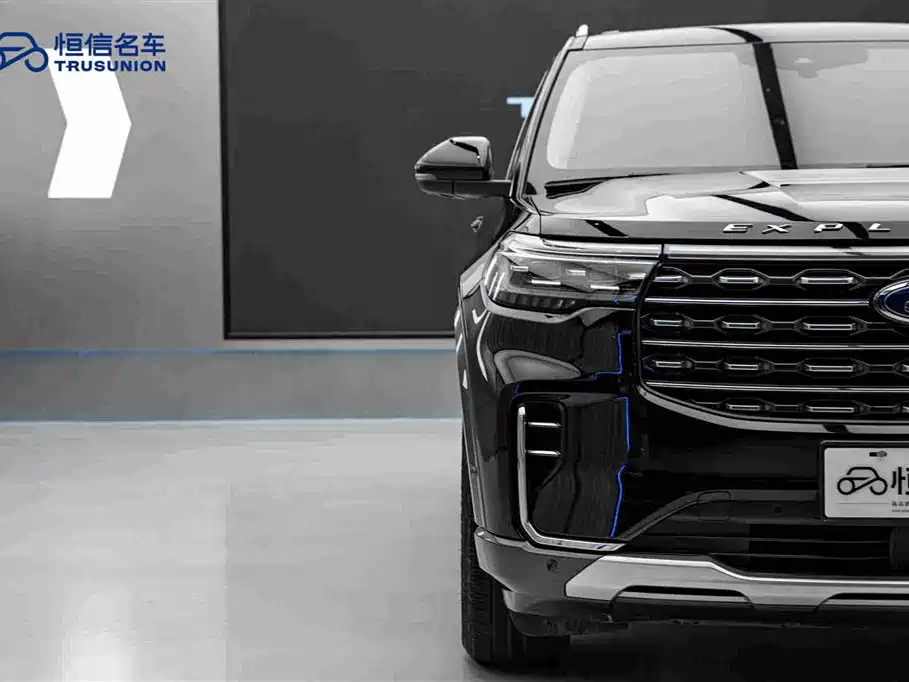 Ford Explorer — миниатюра 8