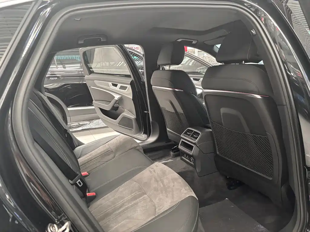 Audi A6L — миниатюра 8