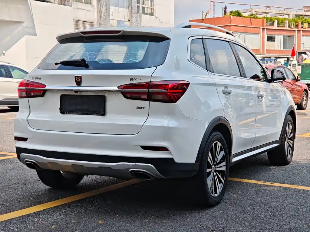 Roewe RX5 — миниатюра 5