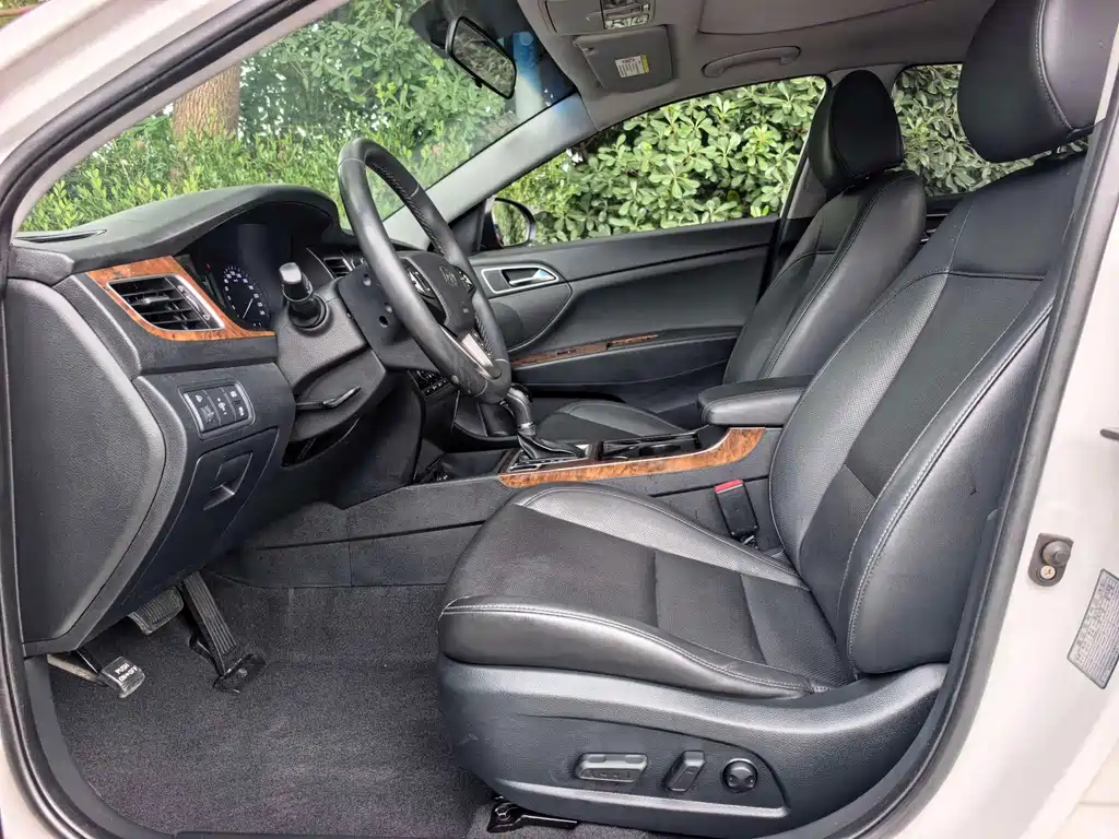 Hyundai Mistra — миниатюра 9
