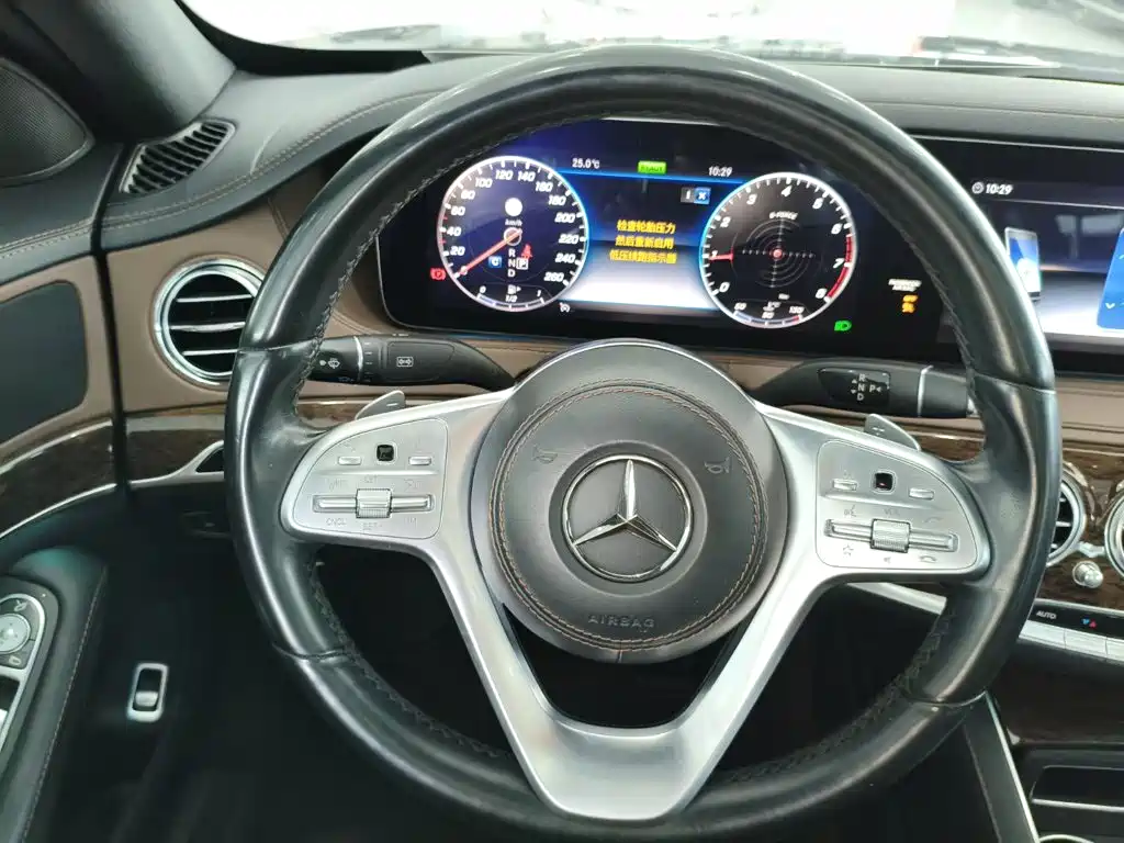 Mercedes-Benz S-Class — миниатюра 10