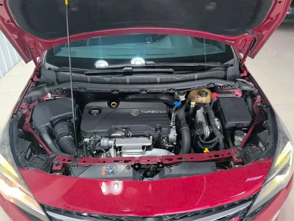 Buick Verano — миниатюра 20