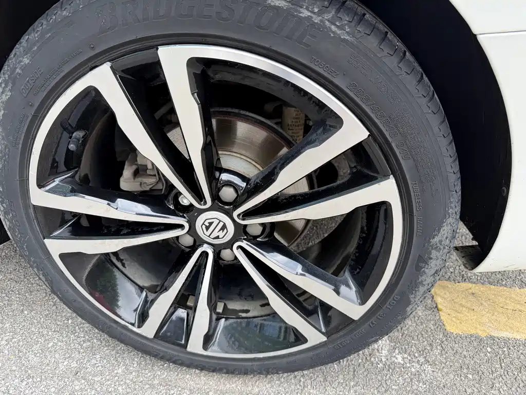 MG 6 2017 20T AT Trophy Premium V