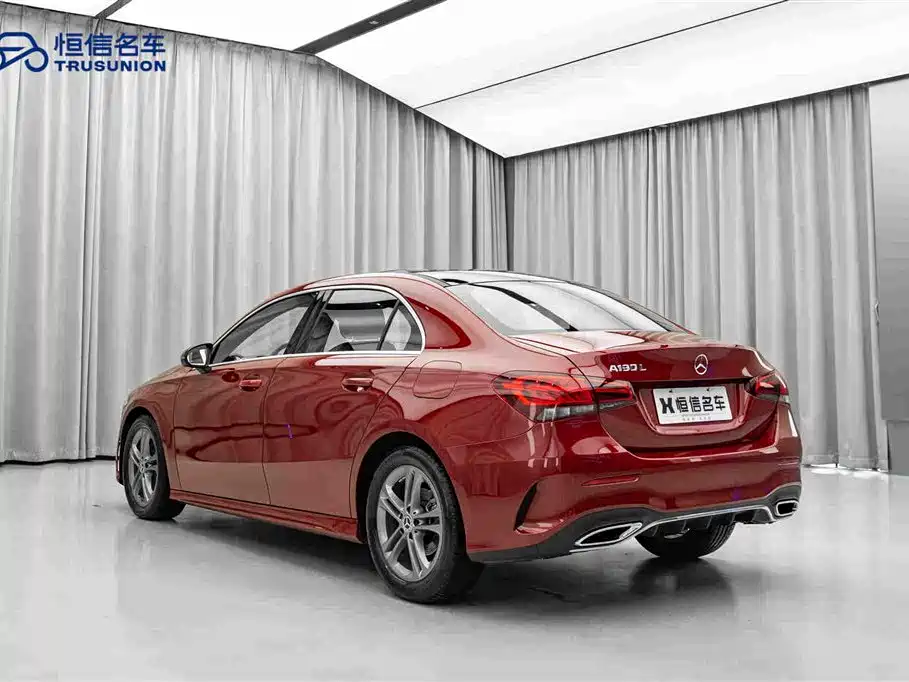 Mercedes-Benz A-Class — миниатюра 7