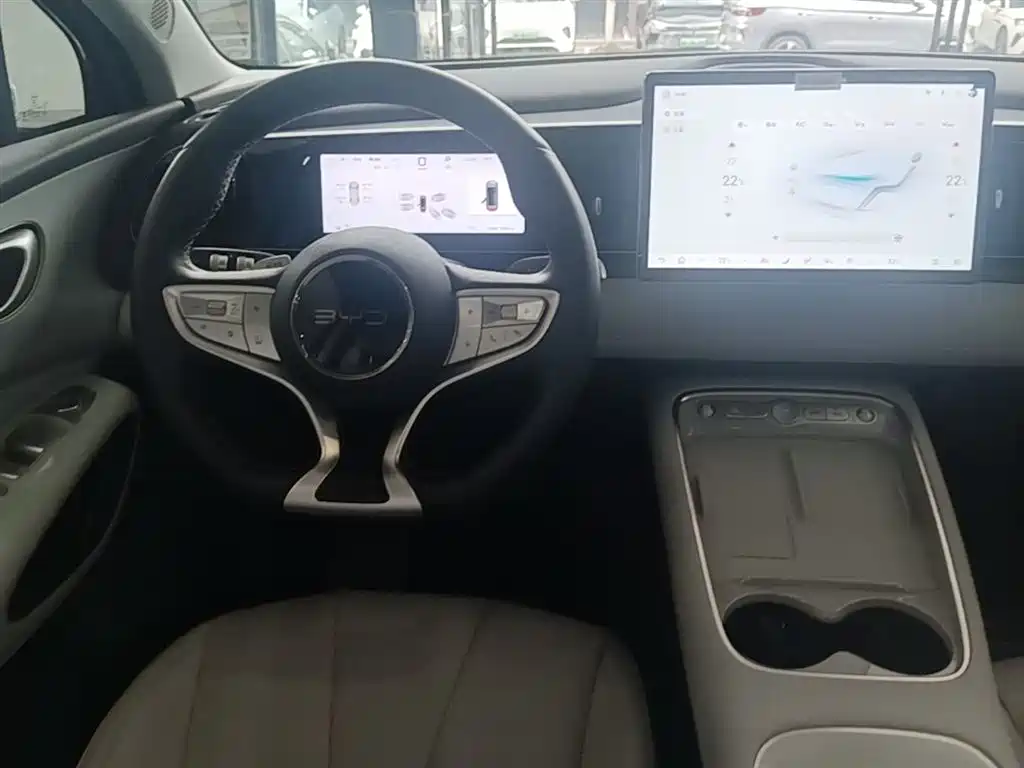 BYD 05 EV 2025 520KM