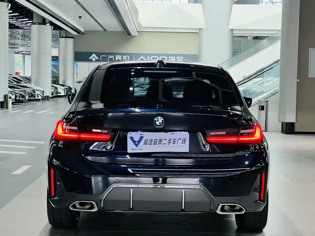 BMW 3 Series — миниатюра 8