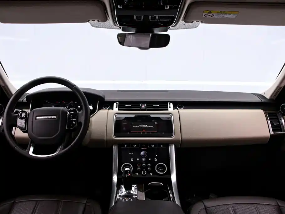 Land Rover Sport PHEV — миниатюра 5
