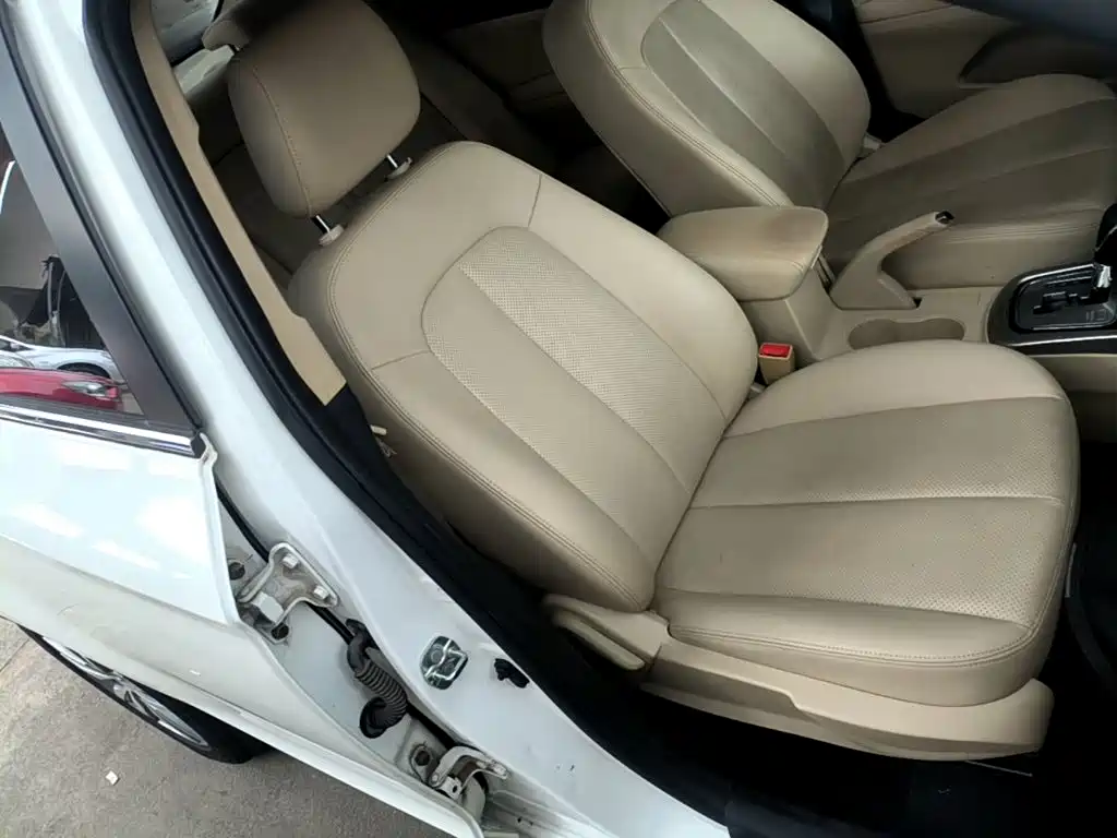 Changan Eado — миниатюра 25