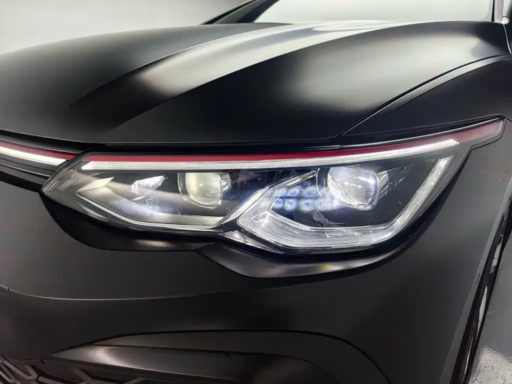 Volkswagen Golf GTI — миниатюра 11