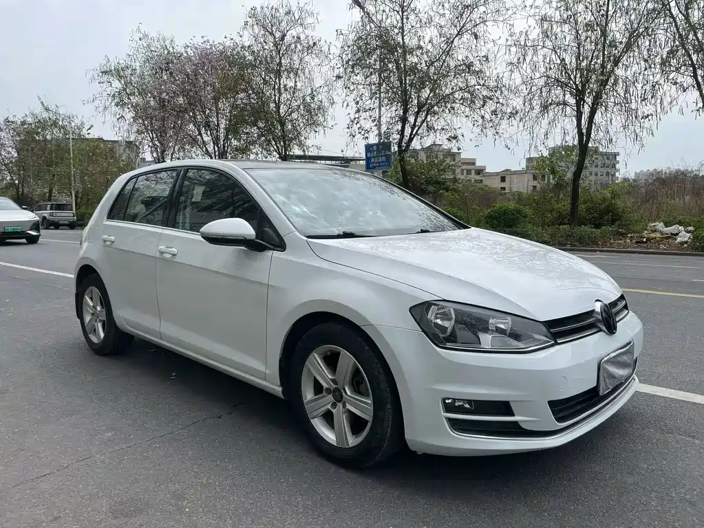 Volkswagen Golf — миниатюра 3