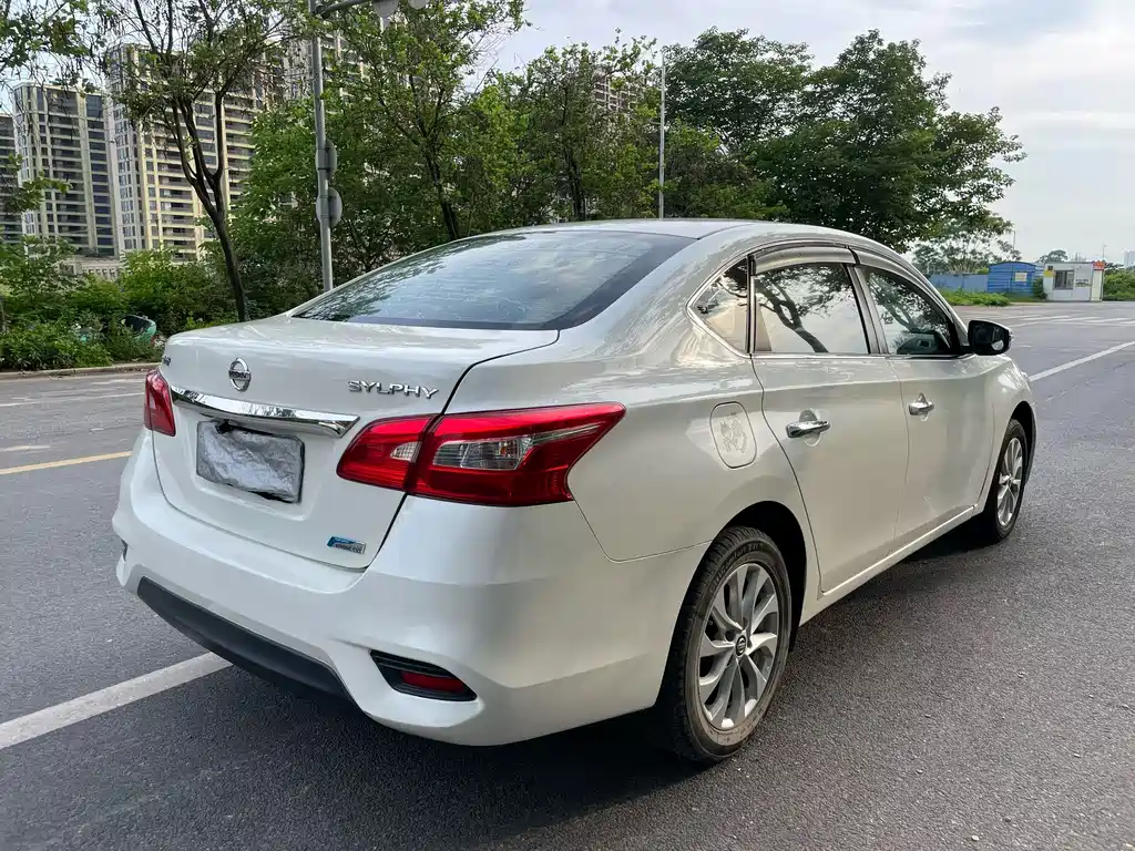 Nissan Sylphy — миниатюра 4
