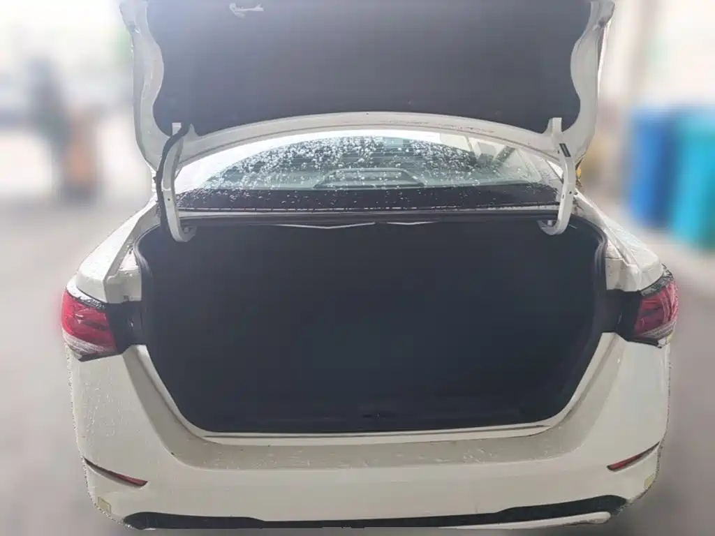 Nissan Sylphy — миниатюра 24