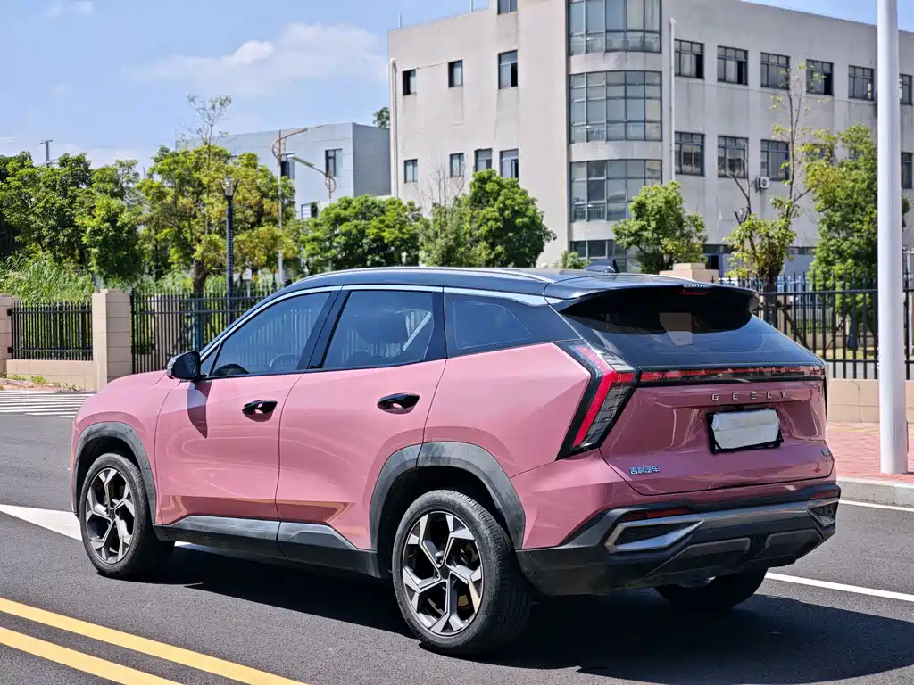 Geely Boyue L — миниатюра 7