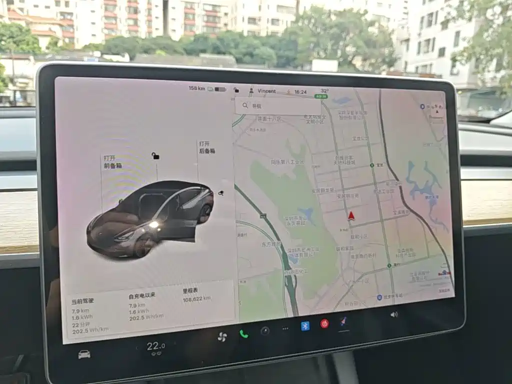 Tesla Model 3 — миниатюра 12