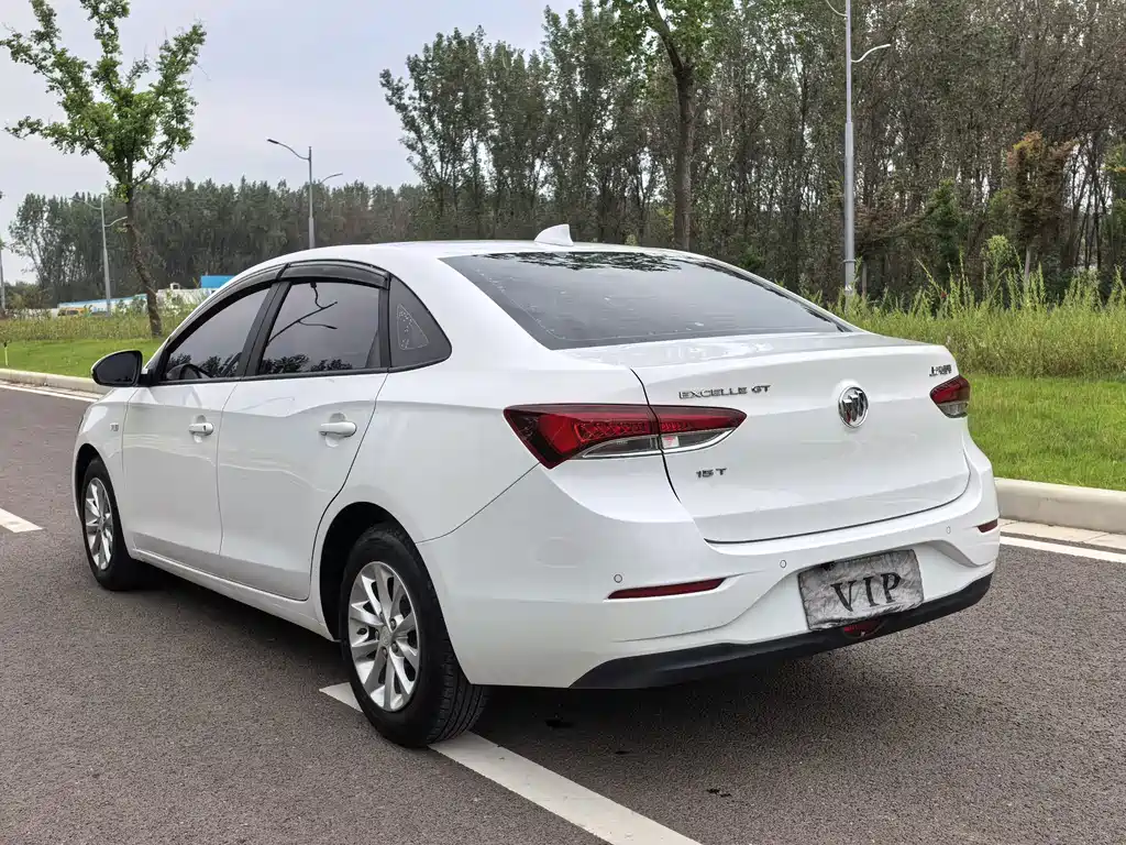 Buick Excelle — миниатюра 19