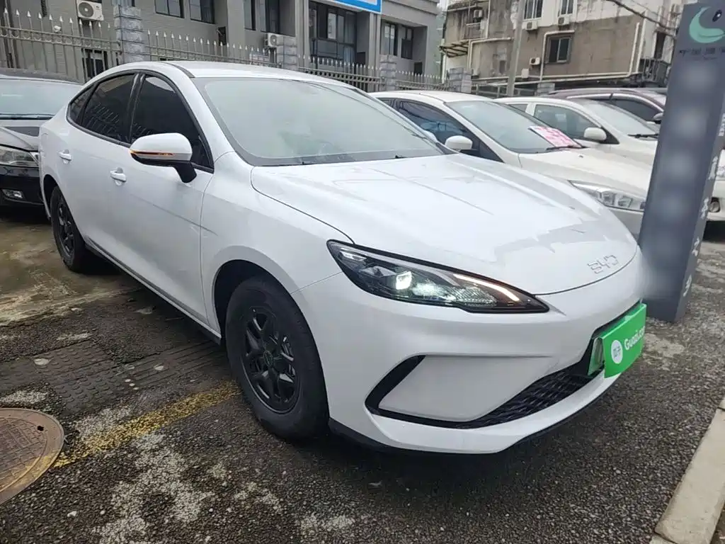 BYD Seal 05 DM-i — миниатюра 4