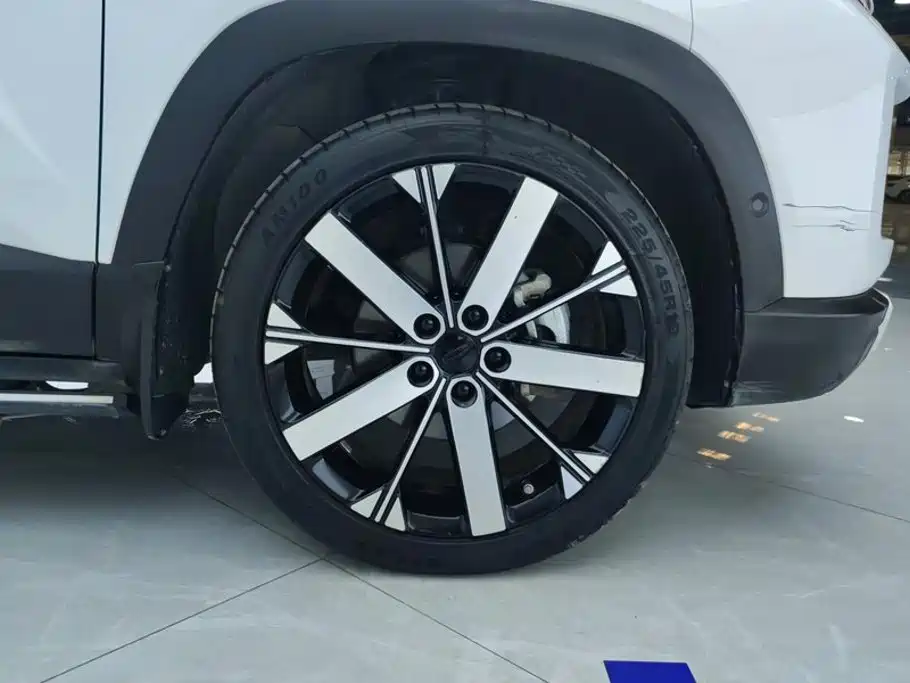Geely Icon — миниатюра 6