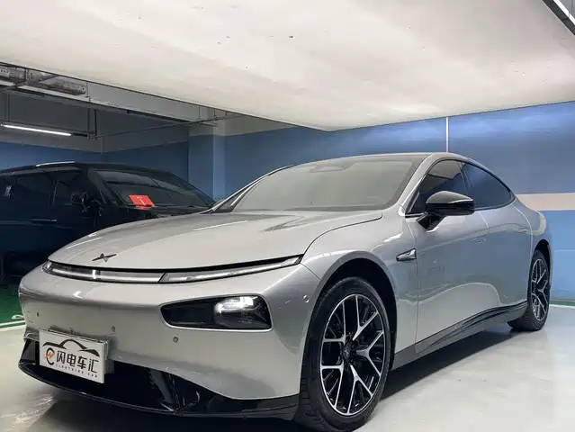 XPeng P7