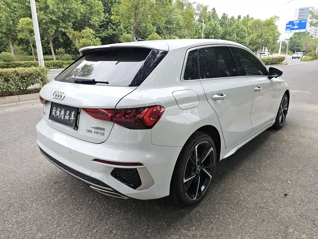 Audi A3 2024 Sportback 35 TFSI Fashion Sport