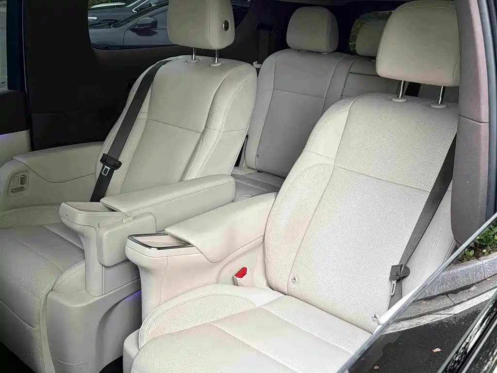 Li Auto Li MEGA — миниатюра 18