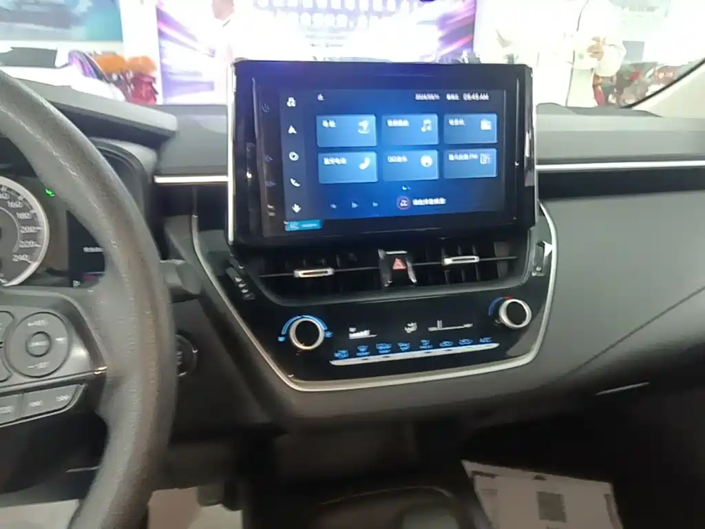 Toyota Corolla — миниатюра 13