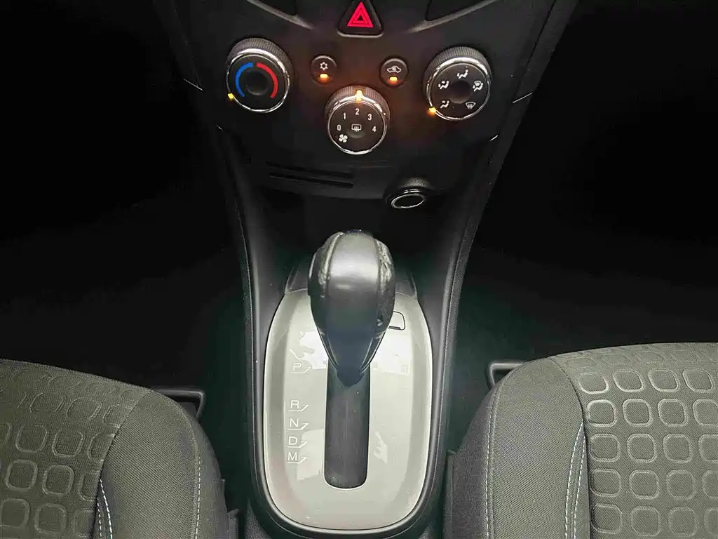 Chevrolet Trax — миниатюра 17