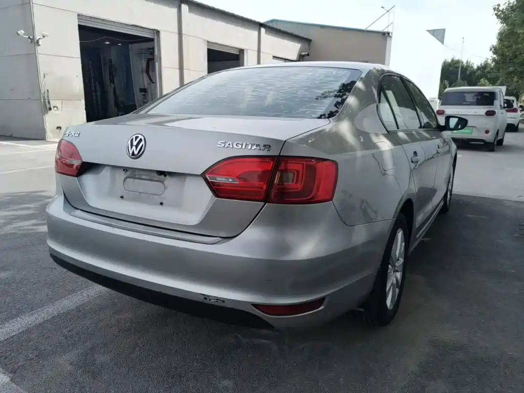 Volkswagen Sagitar — миниатюра 7