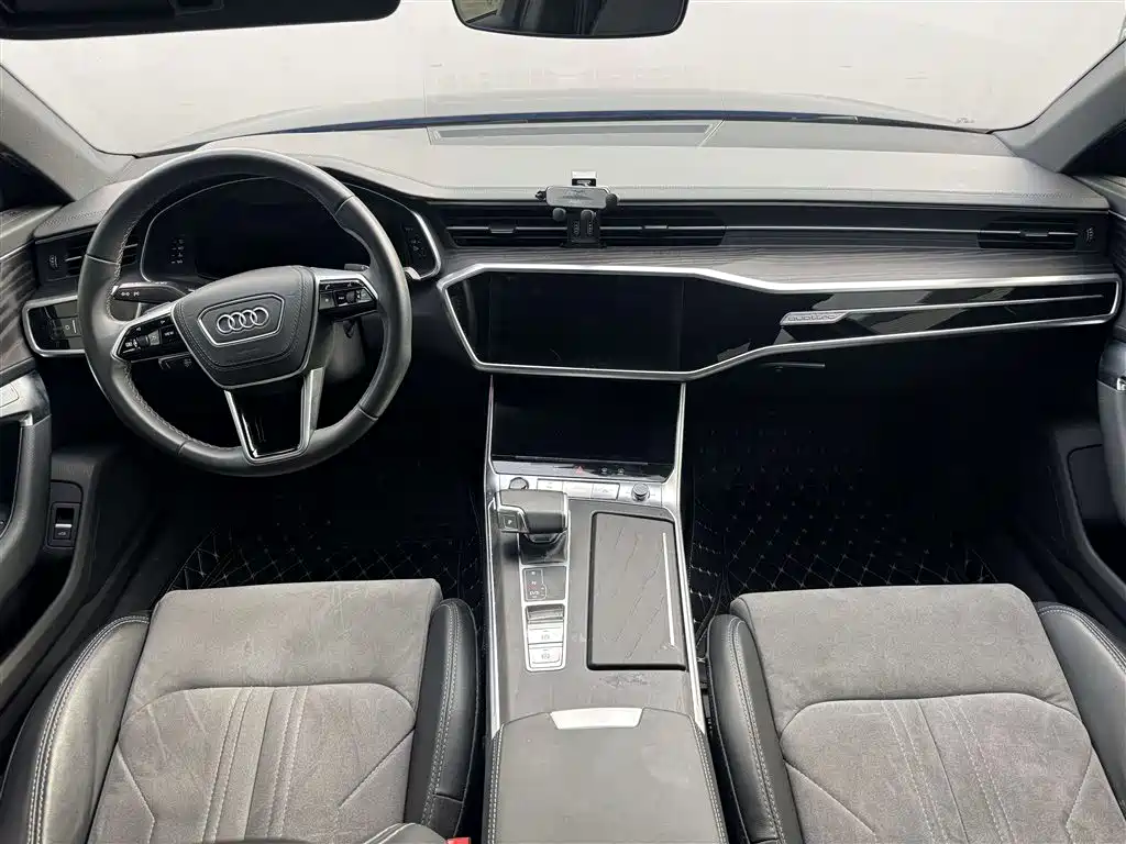 Audi A6L — миниатюра 6
