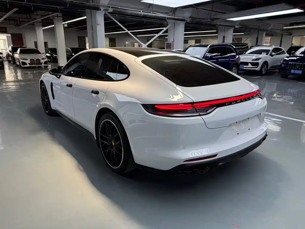 Porsche Panamera — миниатюра 20