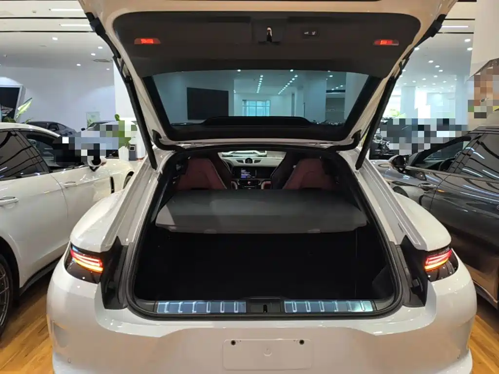 Porsche Panamera — миниатюра 19