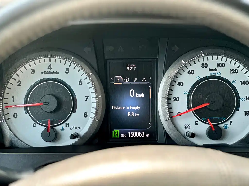 Toyota Sienna — миниатюра 15