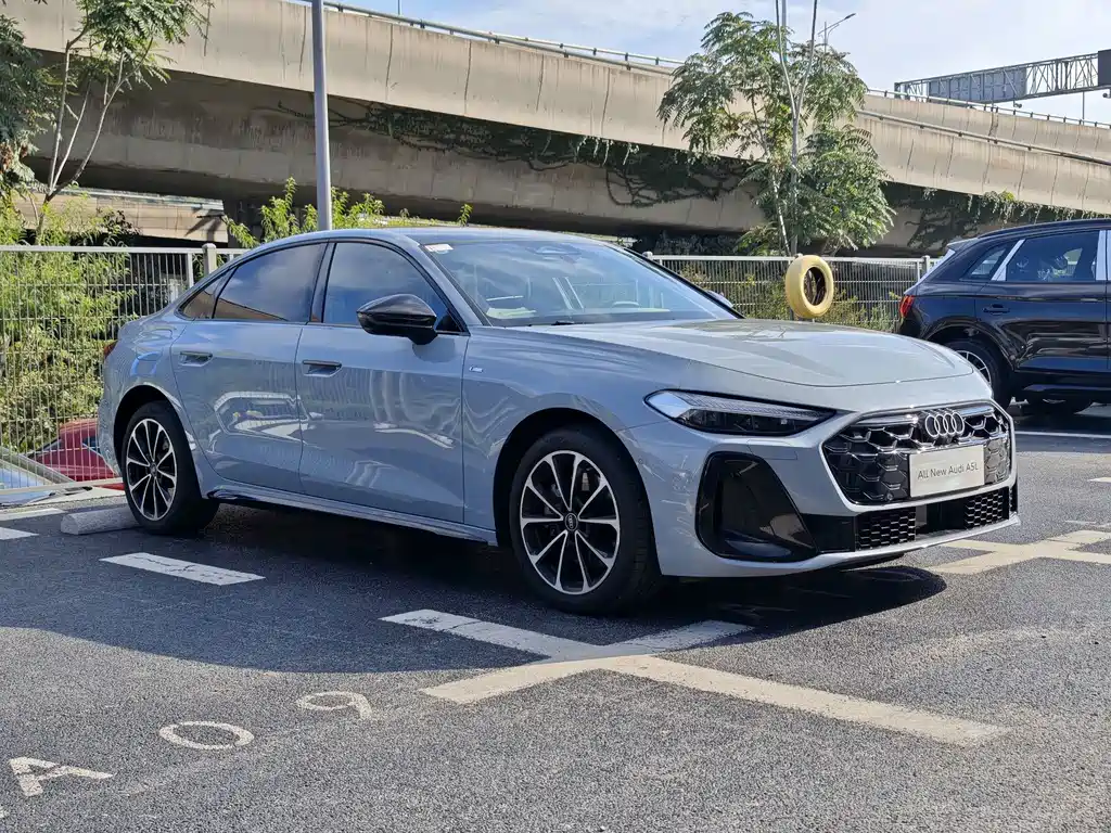 Audi Audi A5L — миниатюра 3