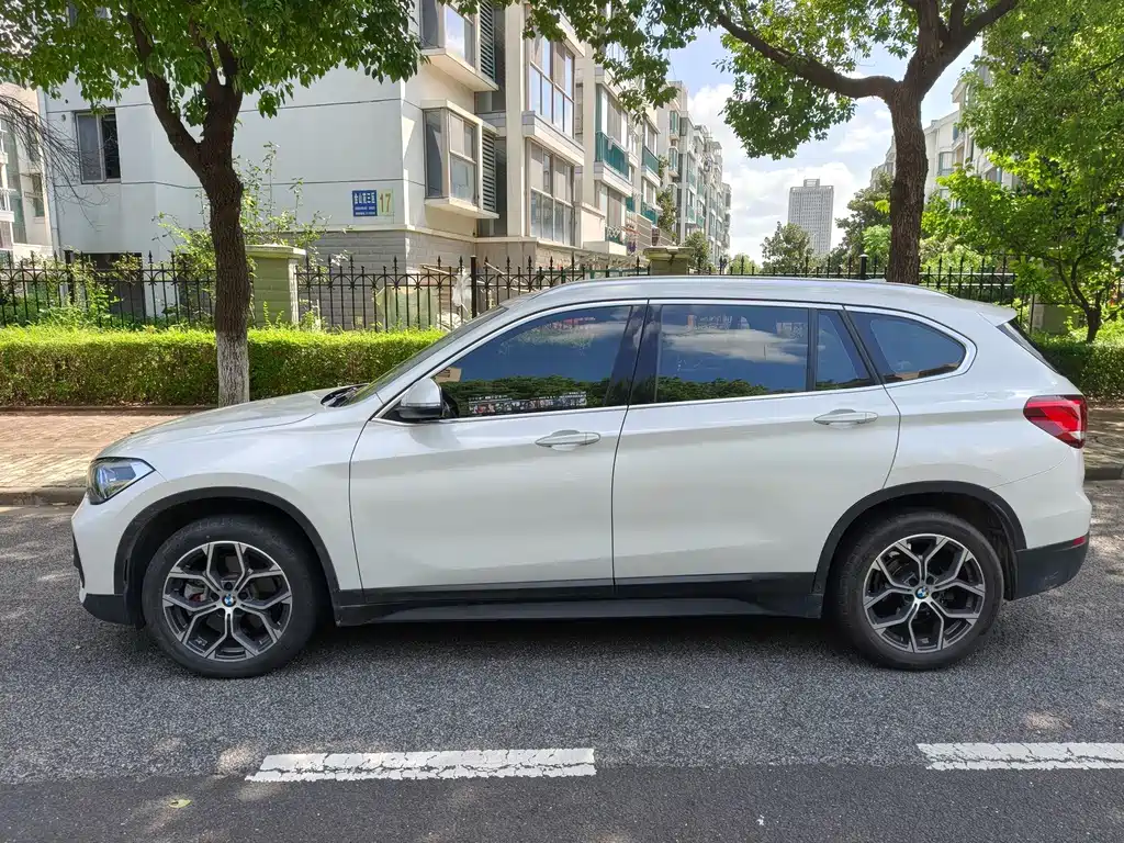 BMW X1 — миниатюра 3