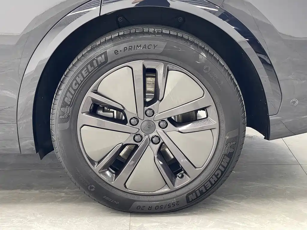 Li Auto Li L7 — миниатюра 19