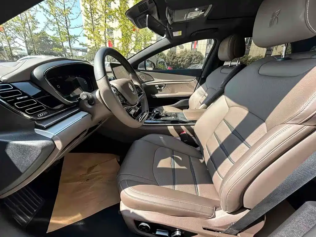 BYD Han — миниатюра 3
