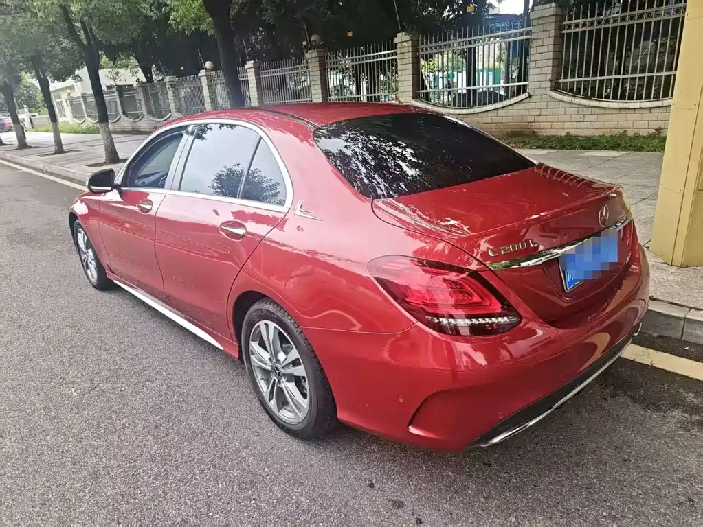 Mercedes-Benz C-Class — миниатюра 10