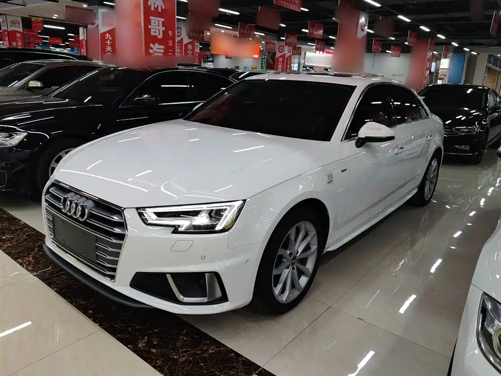 Audi A4L 2019