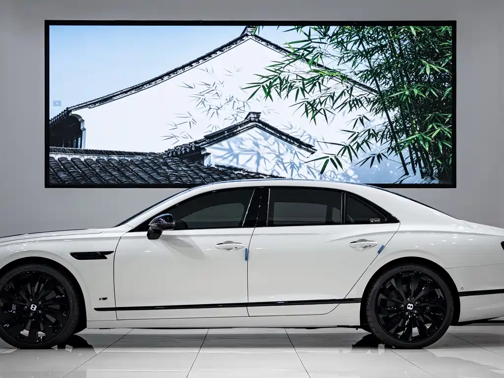 Bentley Flying Spur — миниатюра 4