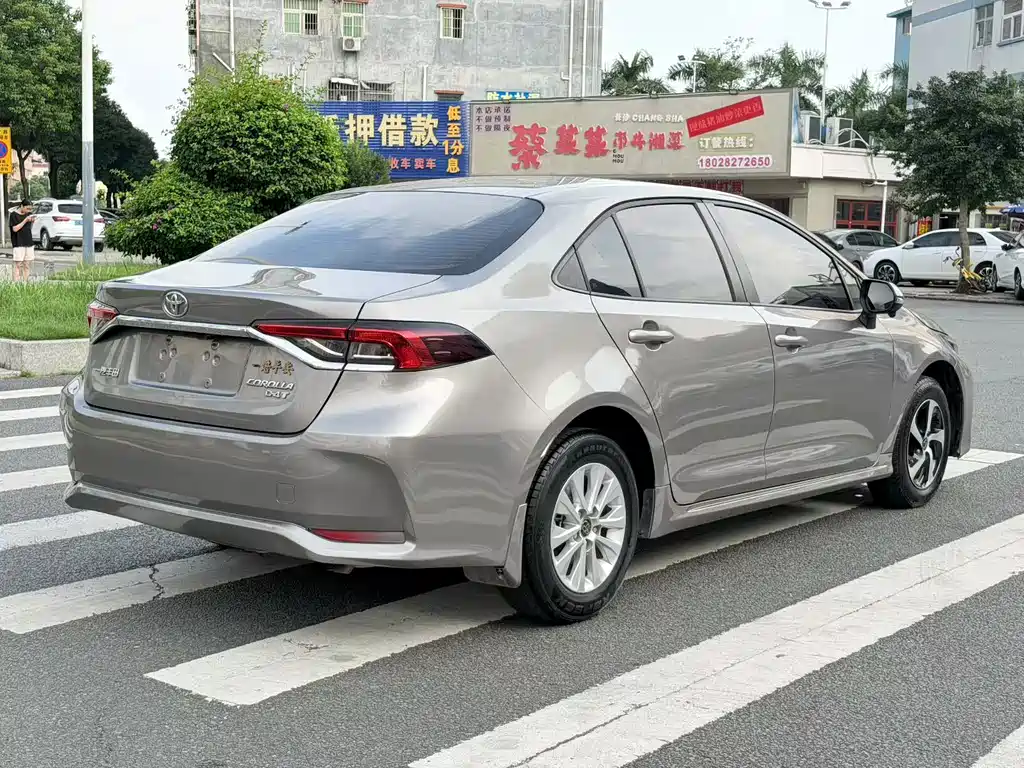 Toyota Corolla — миниатюра 20