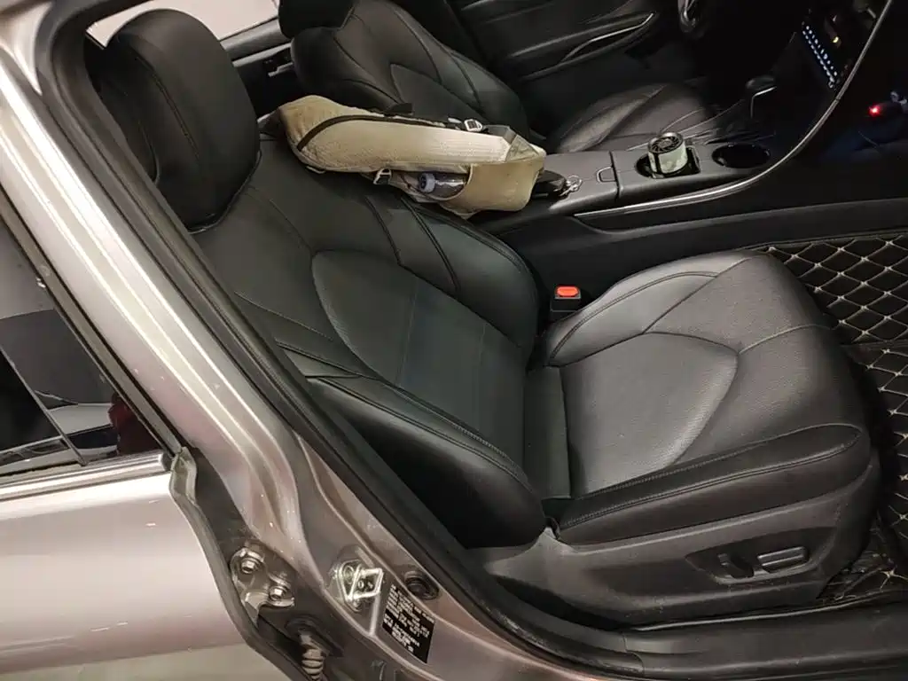 Toyota Avalon — миниатюра 25