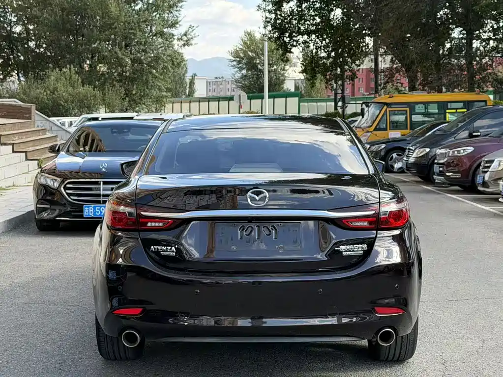 Mazda Atenza — миниатюра 9