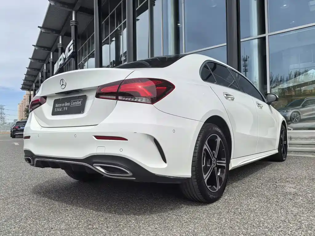 Mercedes-Benz A-Class — миниатюра 3