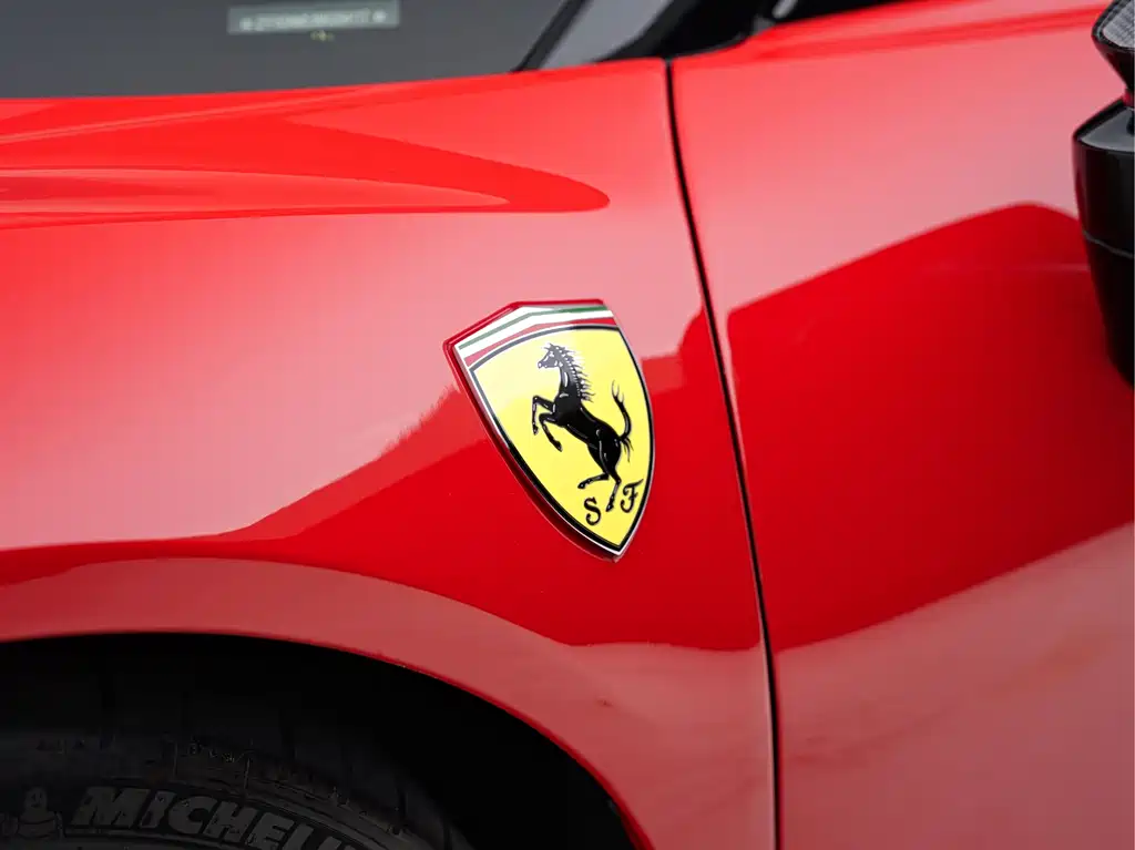 Ferrari SF90 2020 3.9T V8 Stradale