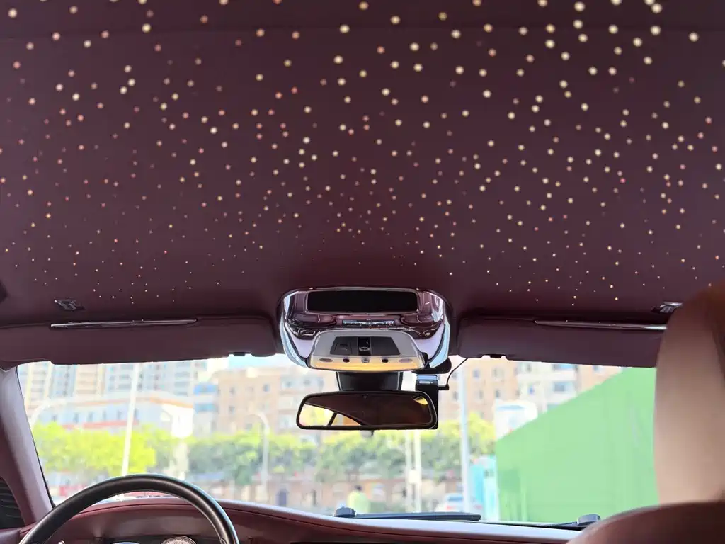 Rolls-Royce Wraith — миниатюра 9