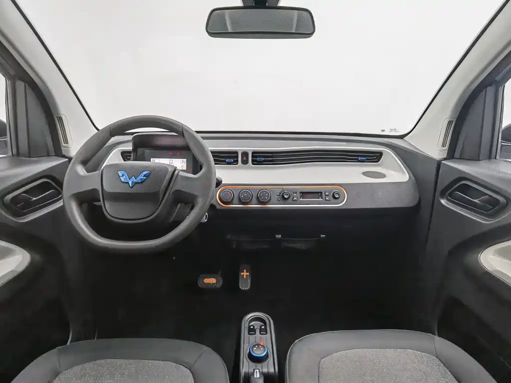 Wuling MINIEV — миниатюра 5